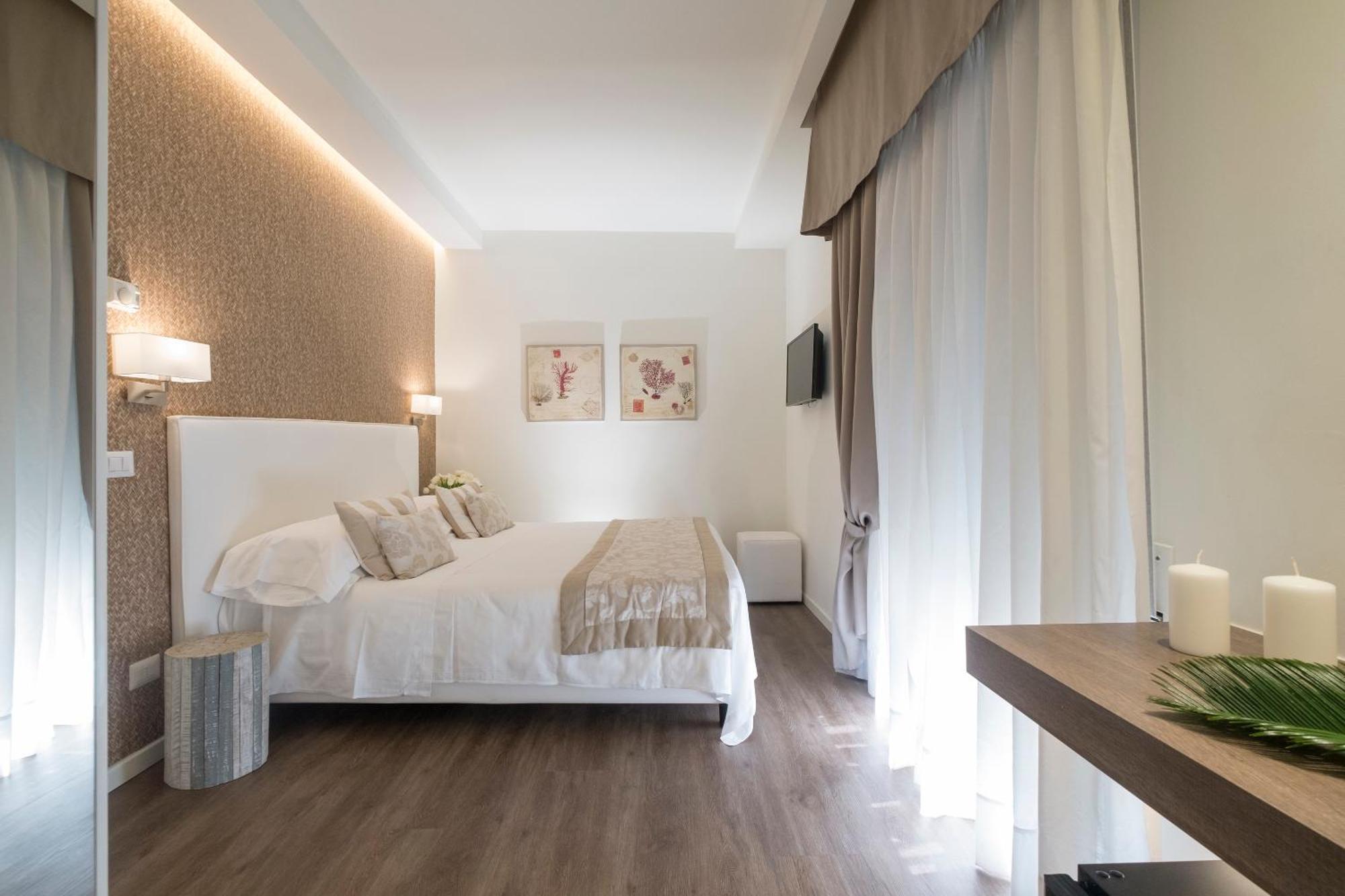 Hotel Mon Cheri Riccione Esterno foto